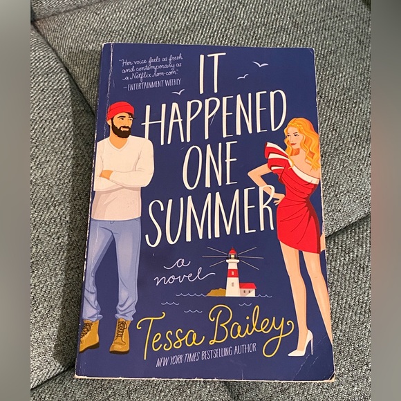 Colleen Hoover and Tessa Bailey Paperback Book Set - Picture 8 of 10